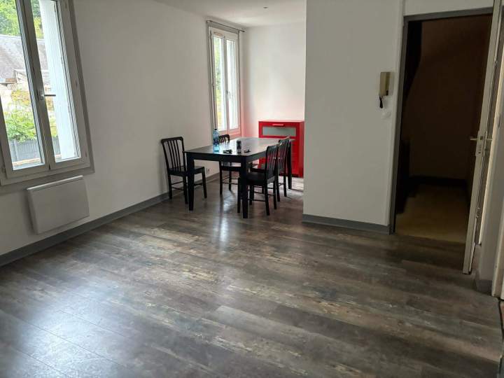 Application de peinture intérieure Tours